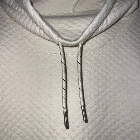 L.L. Bean Women’s White Pull Over Size Large - Picture 4 of 6